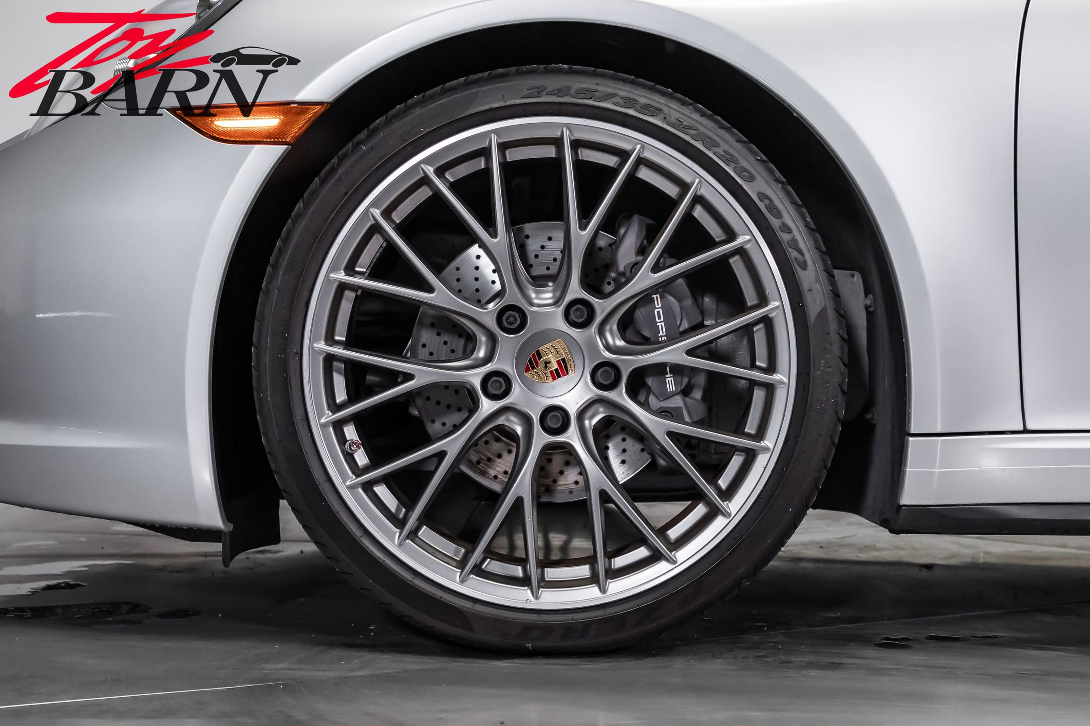 Used 2017 Porsche 911 Carrera 4 AWD/4WD image 23