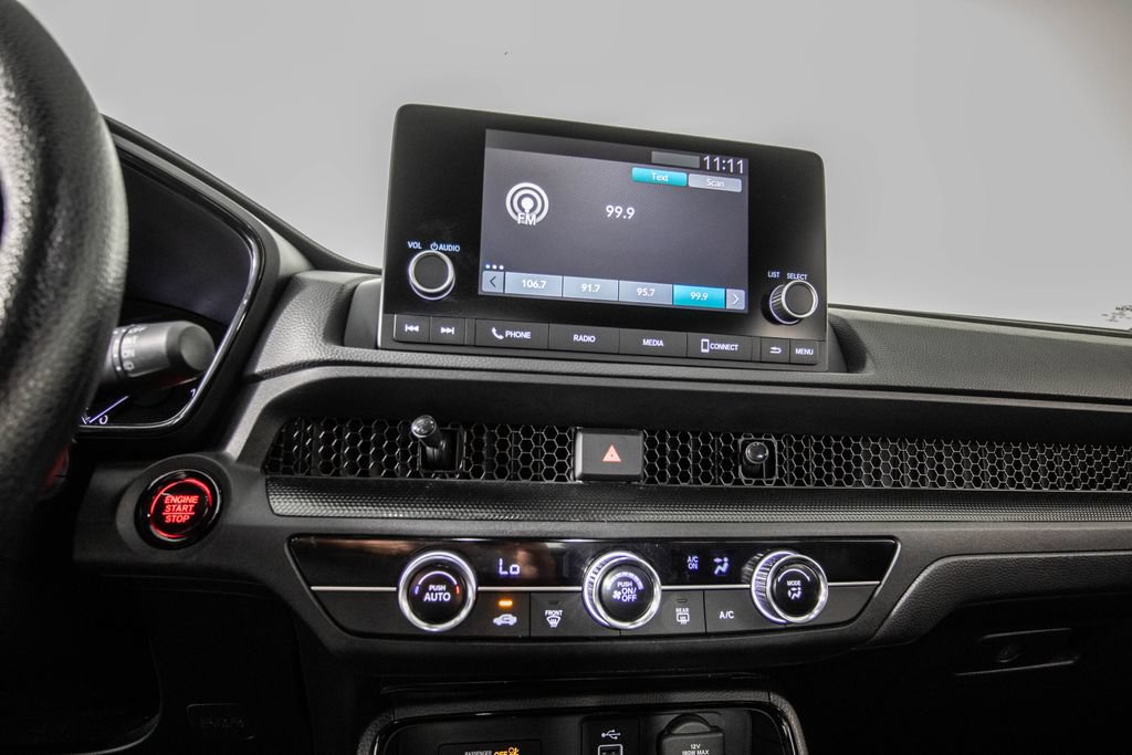 Used 2025 Honda CR-V LX image 25