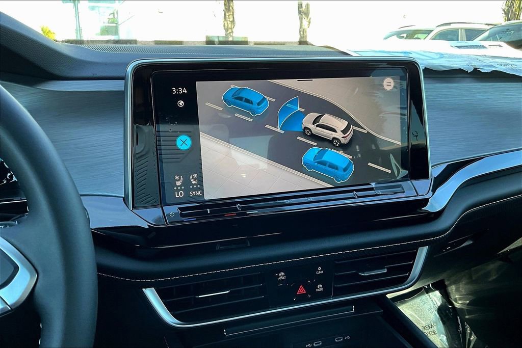 New 2026 Volkswagen Atlas Cross Sport SE image 13