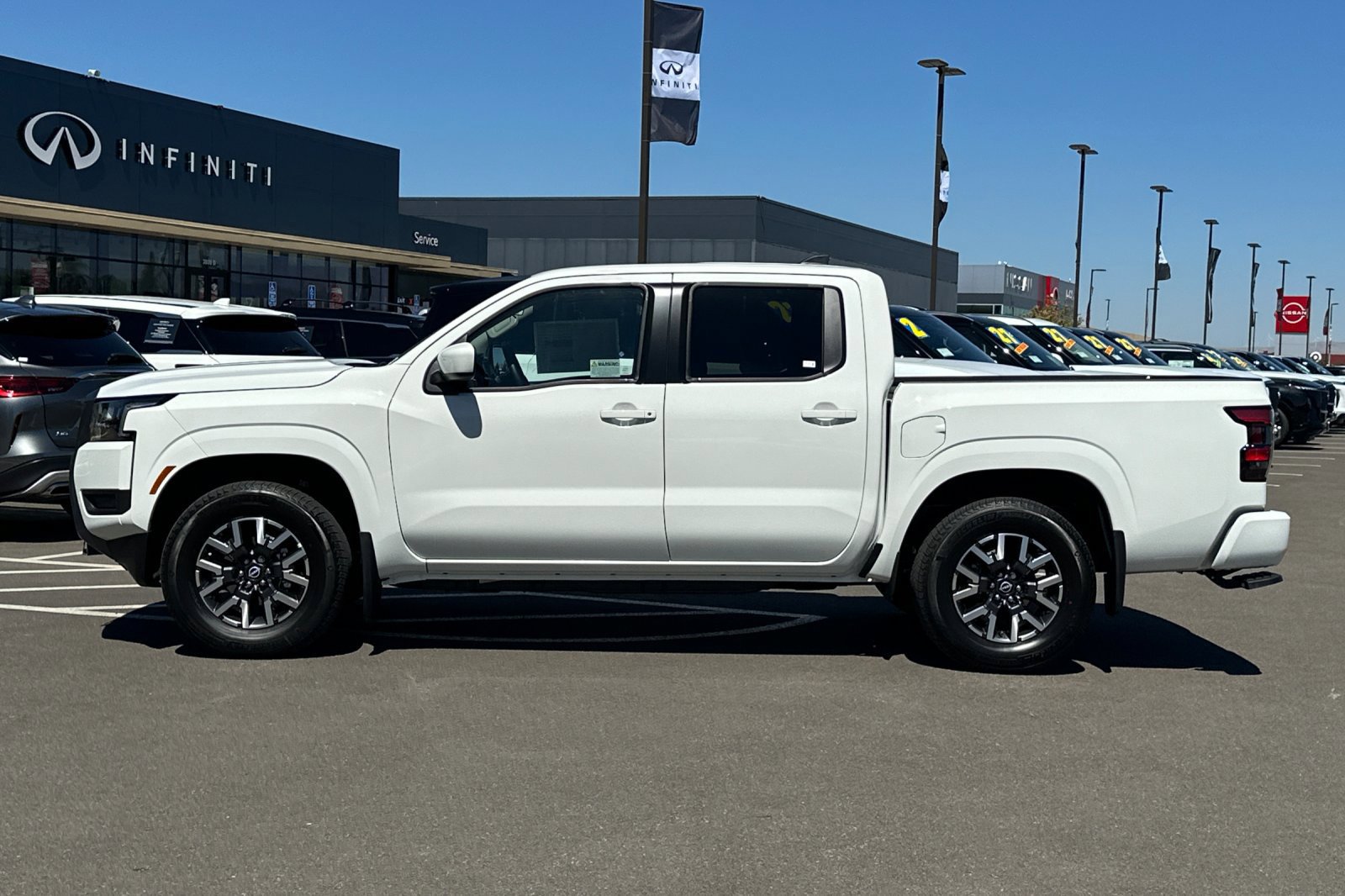 New 2026 Nissan Frontier SV w/ Tow Package RWD image 7