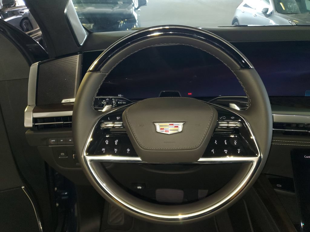 New 2026 Cadillac Escalade Platinum Sport w/ LPO, ONYX Package AWD/4WD image 19