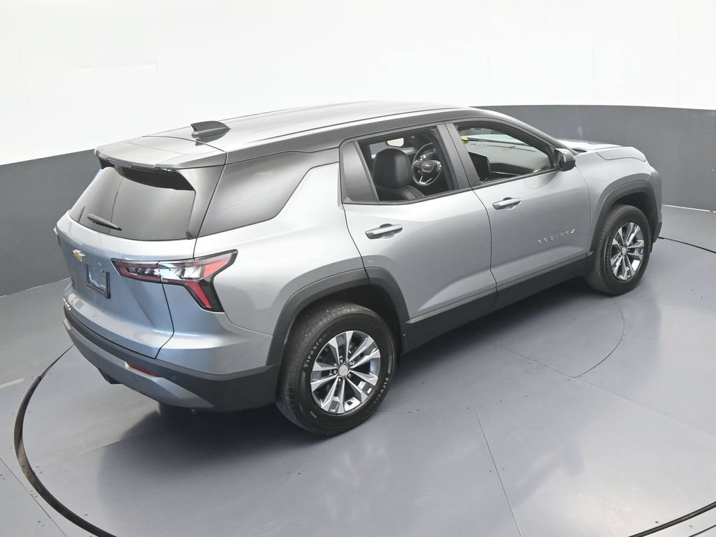 Used 2025 Chevrolet Equinox LT FWD image 45