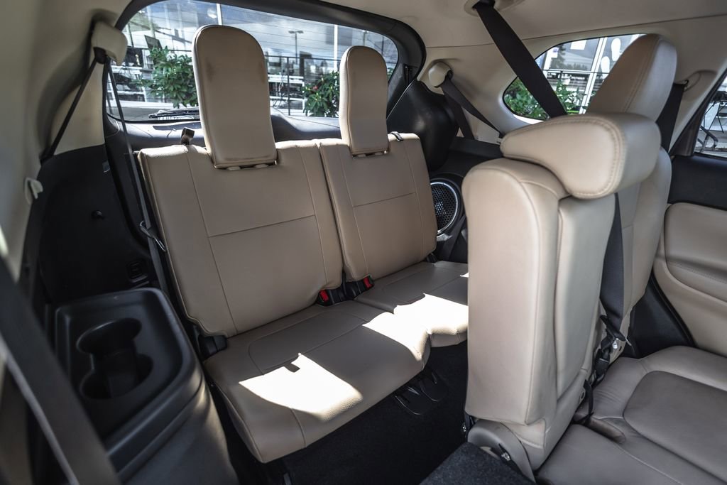 Used 2017 Mitsubishi Outlander GT AWD/4WD image 35