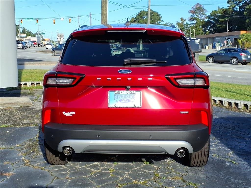 New 2026 Ford Escape SE image 2