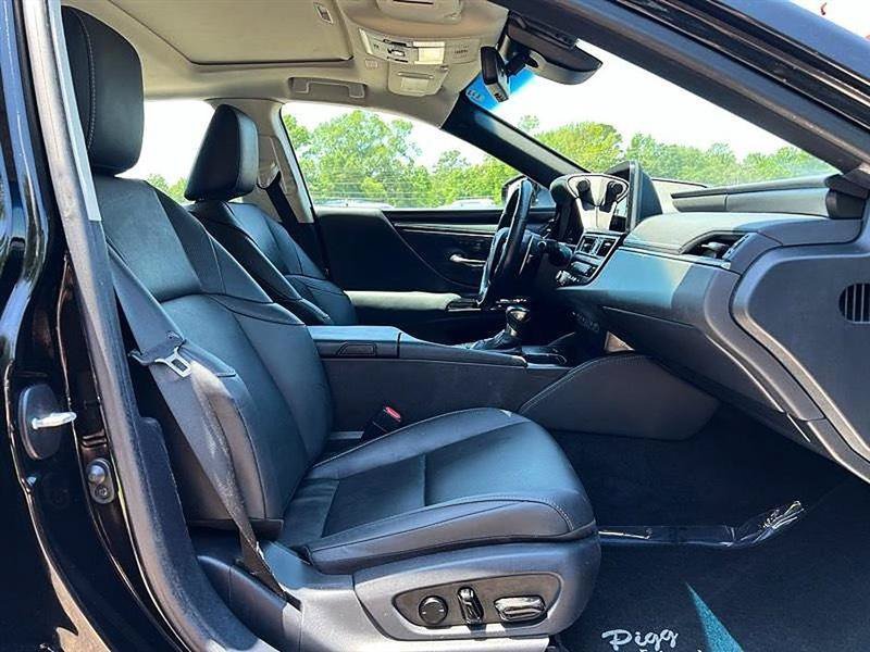 Used 2024 Lexus ES 350 w/ Premium Package FWD image 21