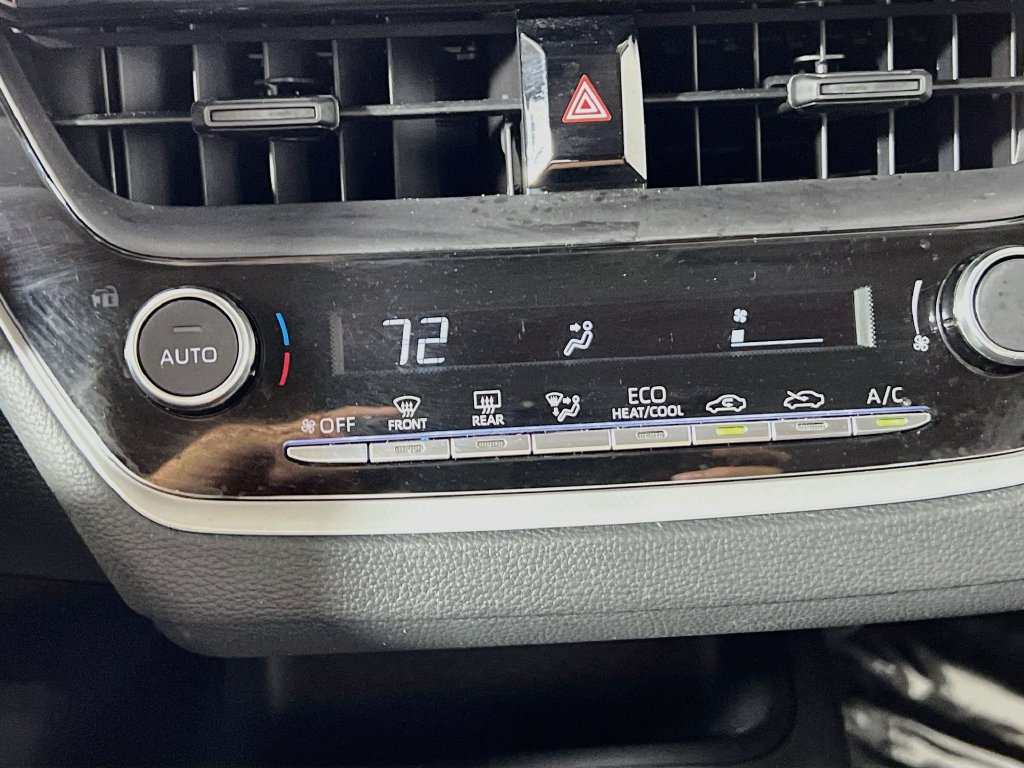 Used 2024 Toyota Corolla LE FWD image 22