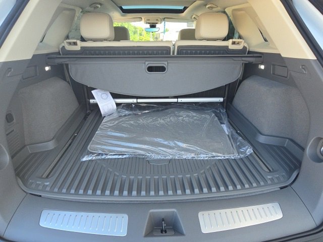 New 2025 Cadillac XT5 Premium Luxury w/ Technology Package image 32