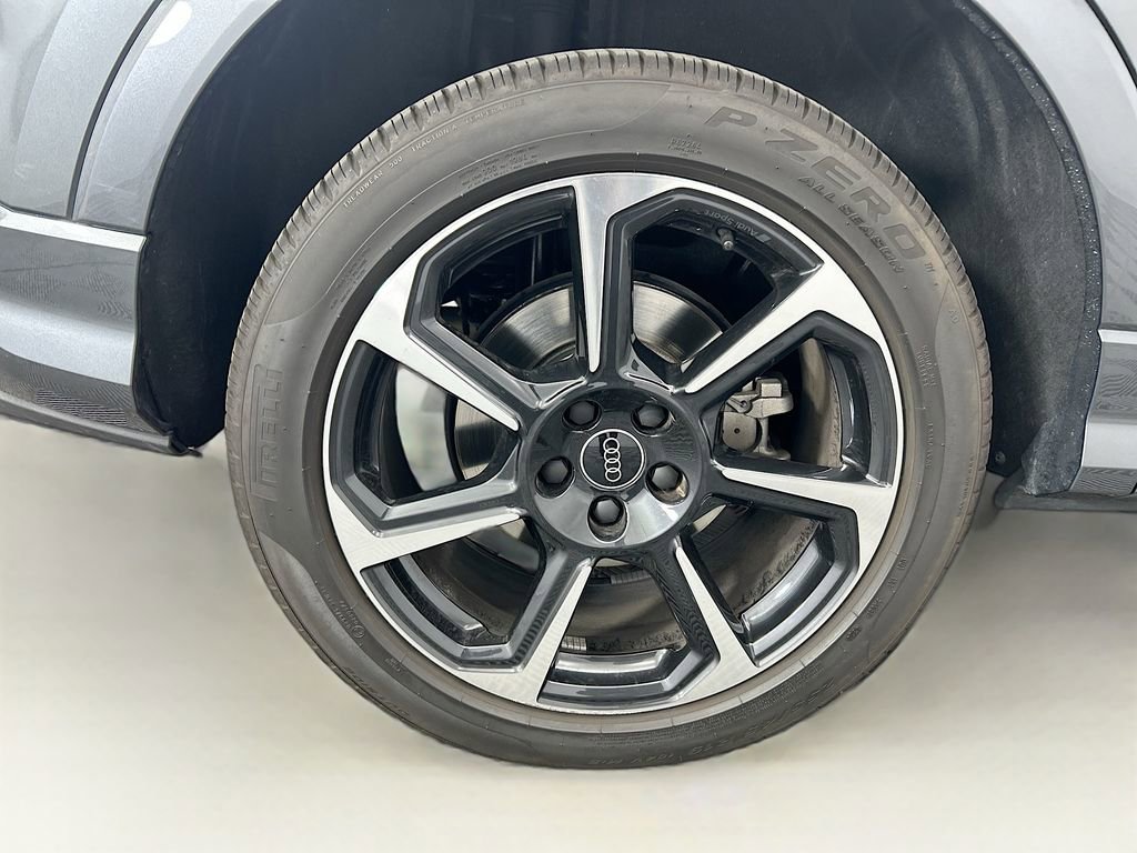 Used 2025 Audi Q3 2.0T Premium Plus w/ Premium Plus Package image 31