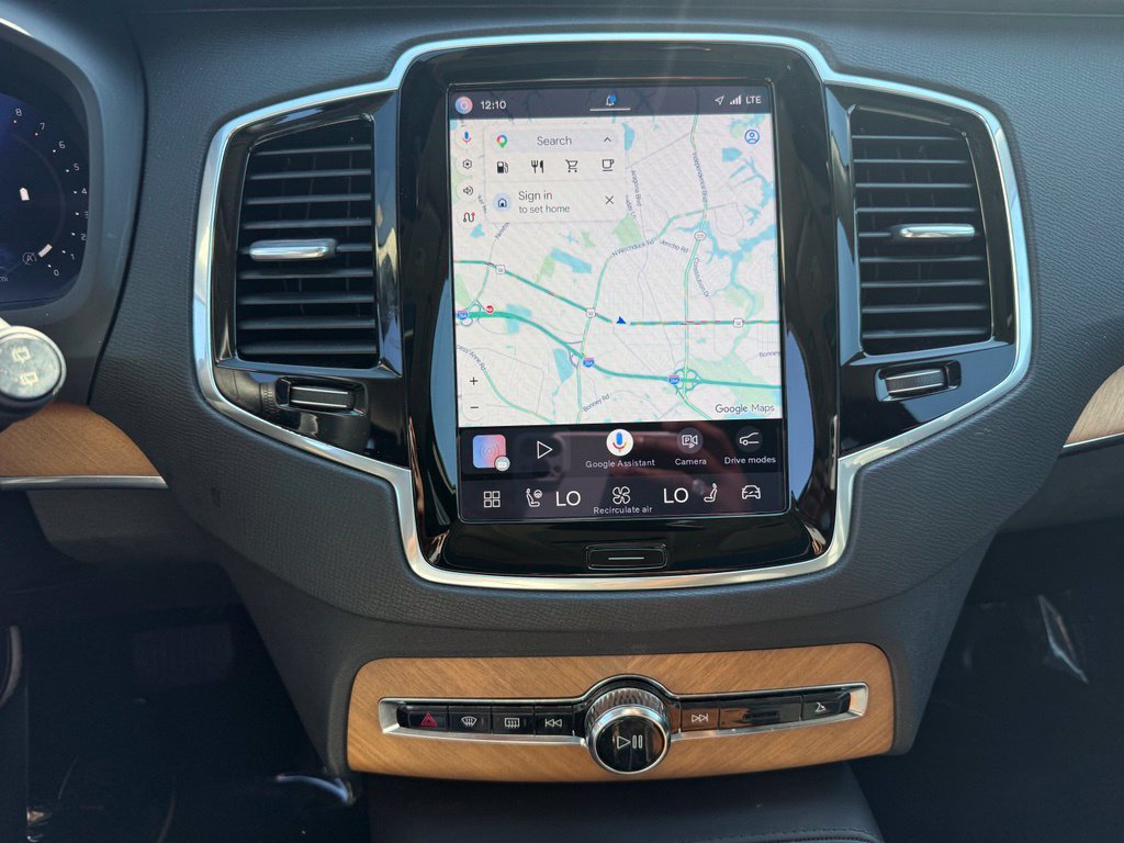 New 2024 Volvo XC90 B6 Plus AWD/4WD image 7