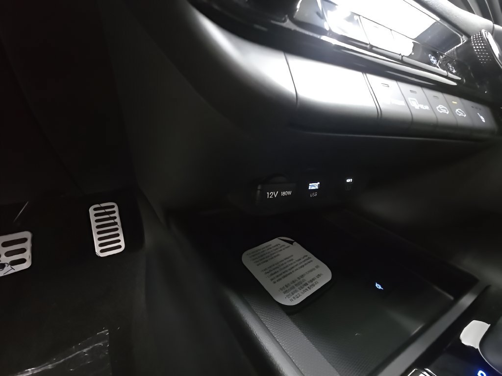 New 2026 Hyundai Elantra SEL Sport FWD image 34