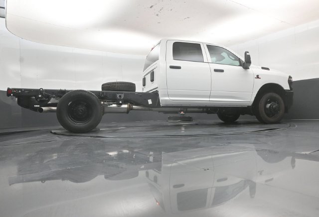 New 2027 RAM 3500 Tradesman AWD/4WD image 50