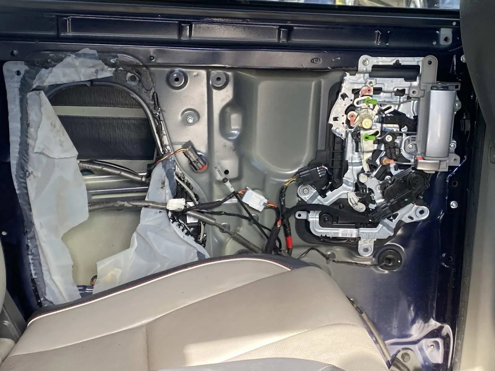 Used 2018 Kia Sedona EX image 10