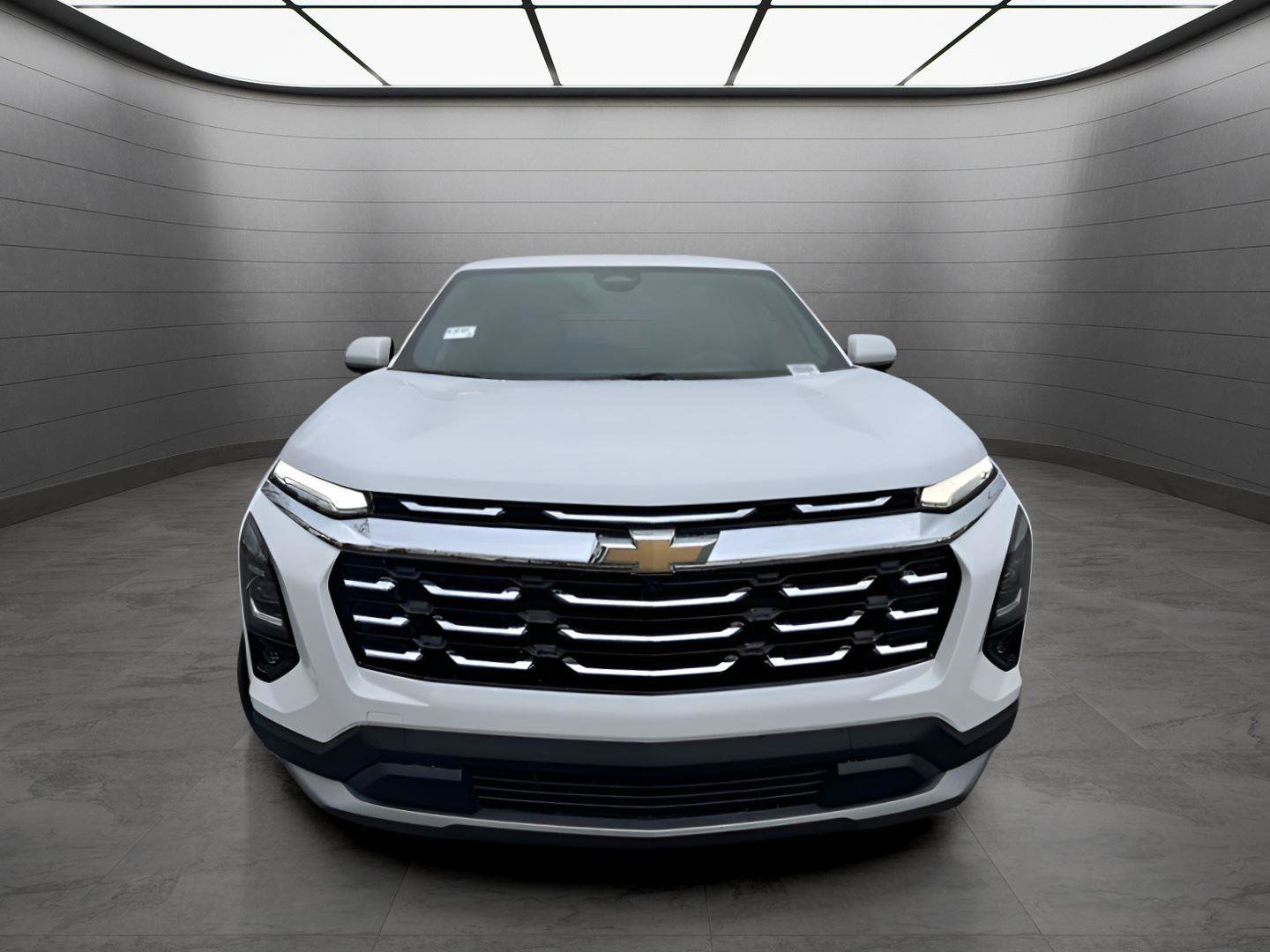 New 2025 Chevrolet Equinox LT w/ Safety and Technology Package image 6