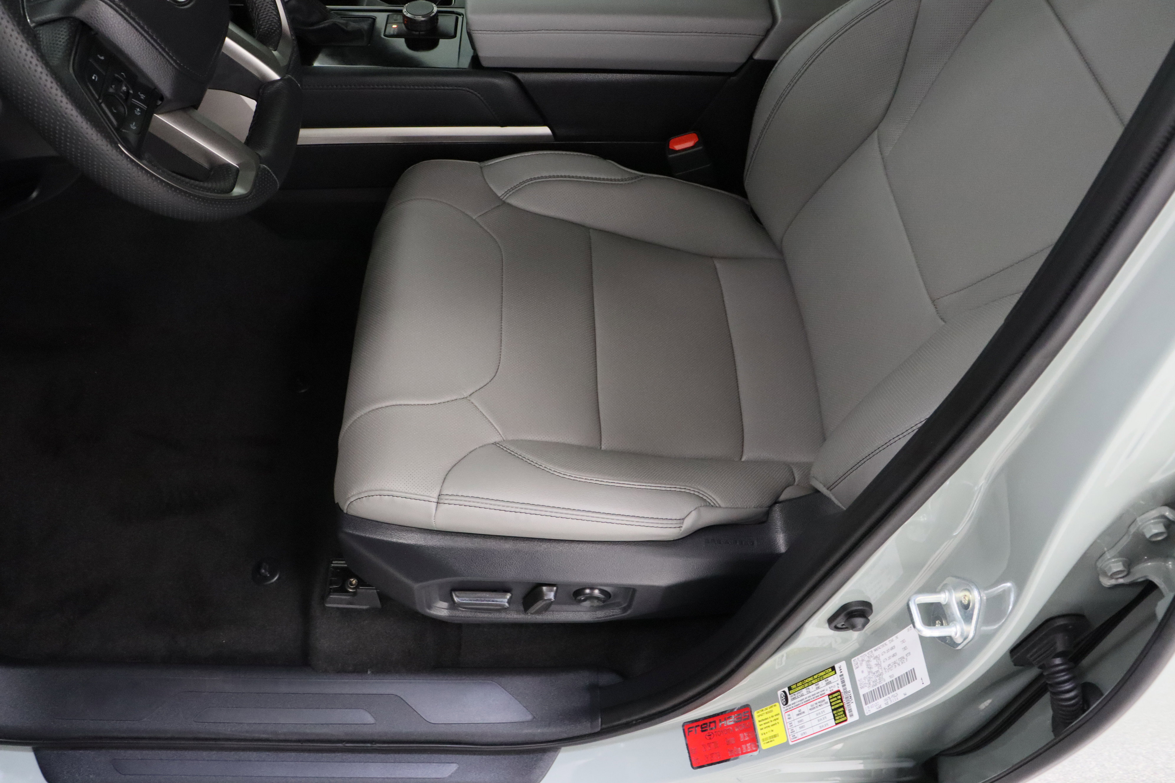 Certified 2026 Toyota Tundra Limited w/ Power Package RWD image 15