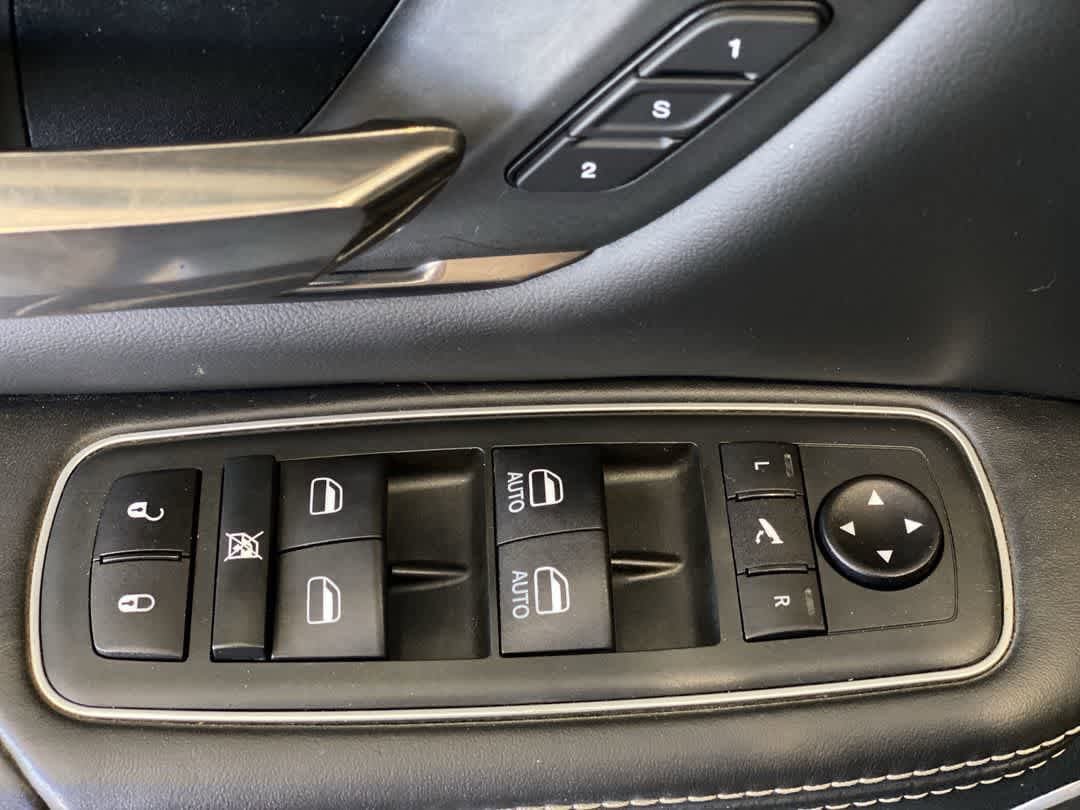 Used 2020 RAM 1500 Limited w/ Body-Colour Bumper Group AWD/4WD image 16