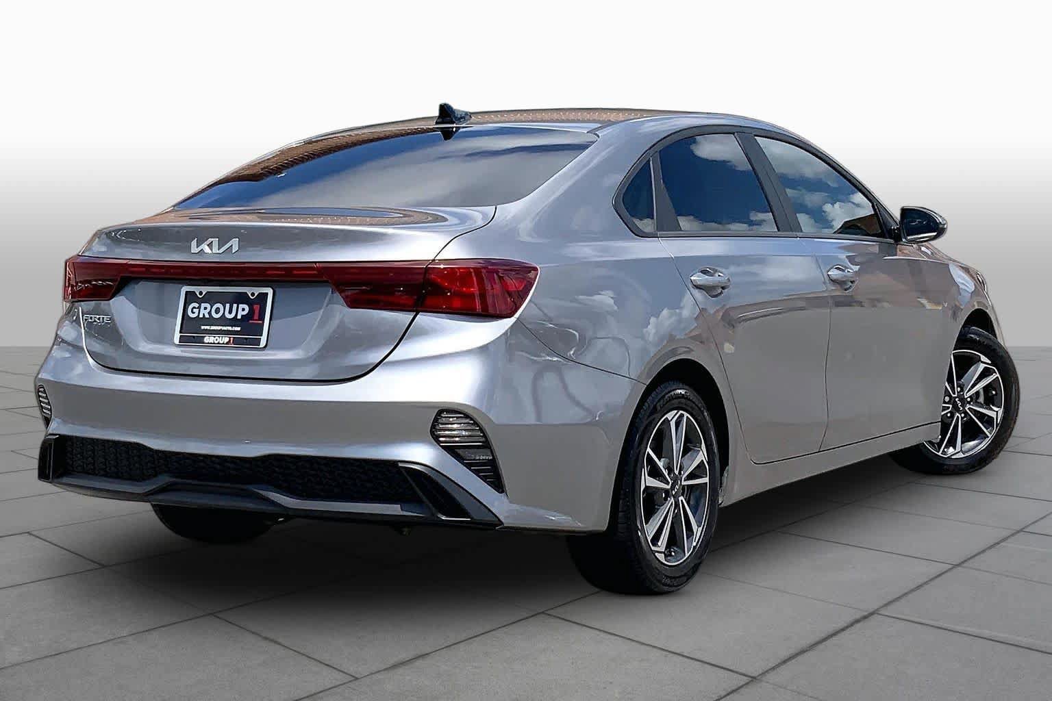 Certified 2024 Kia Forte LXS w/ LXS Technology Package FWD image 13