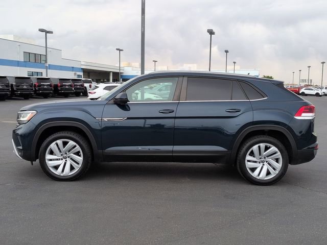 Used 2021 Volkswagen Atlas Cross Sport SE w/ Panoramic Sunroof Package FWD image 16