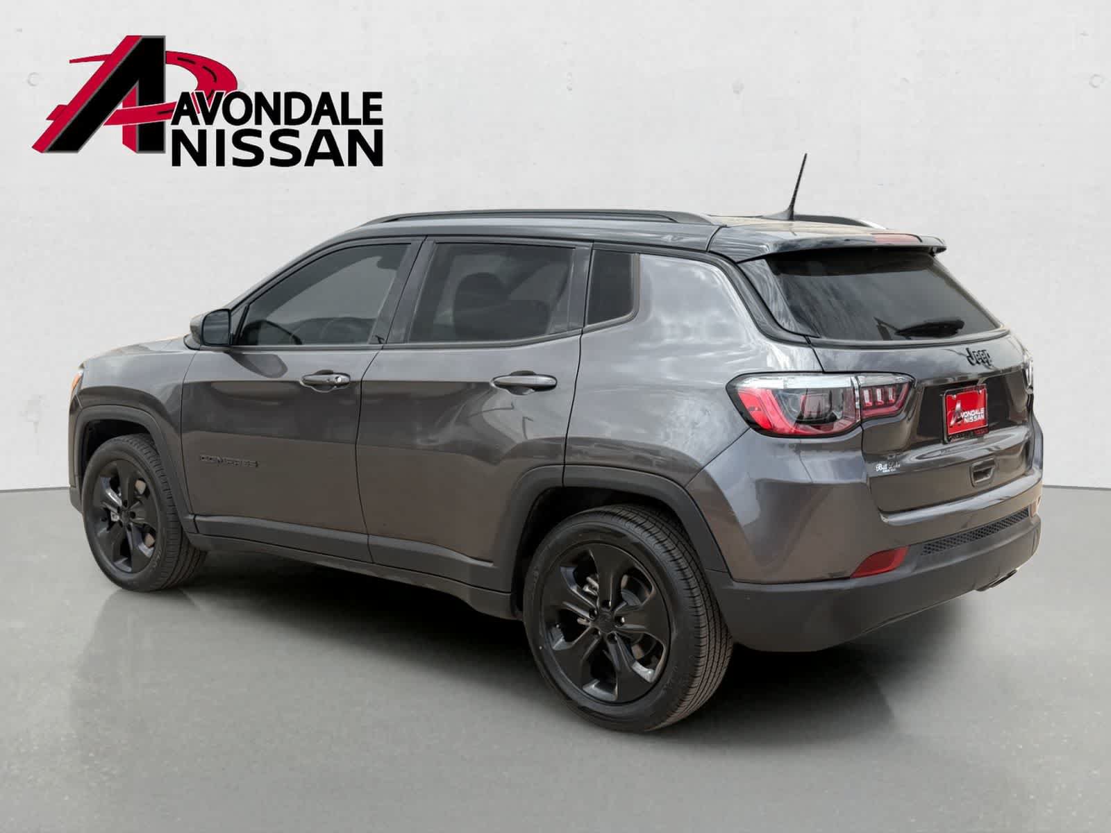 Used 2021 Jeep Compass Latitude w/ Sun and Sound Group FWD image 4