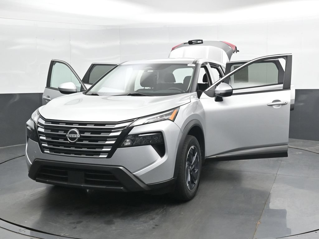 Used 2024 Nissan Rogue SV FWD image 48