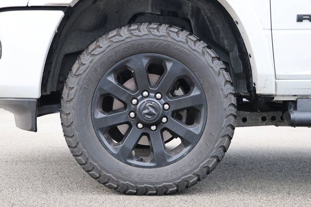 Used 2022 RAM 2500 Laramie w/ Night Edition AWD/4WD image 9