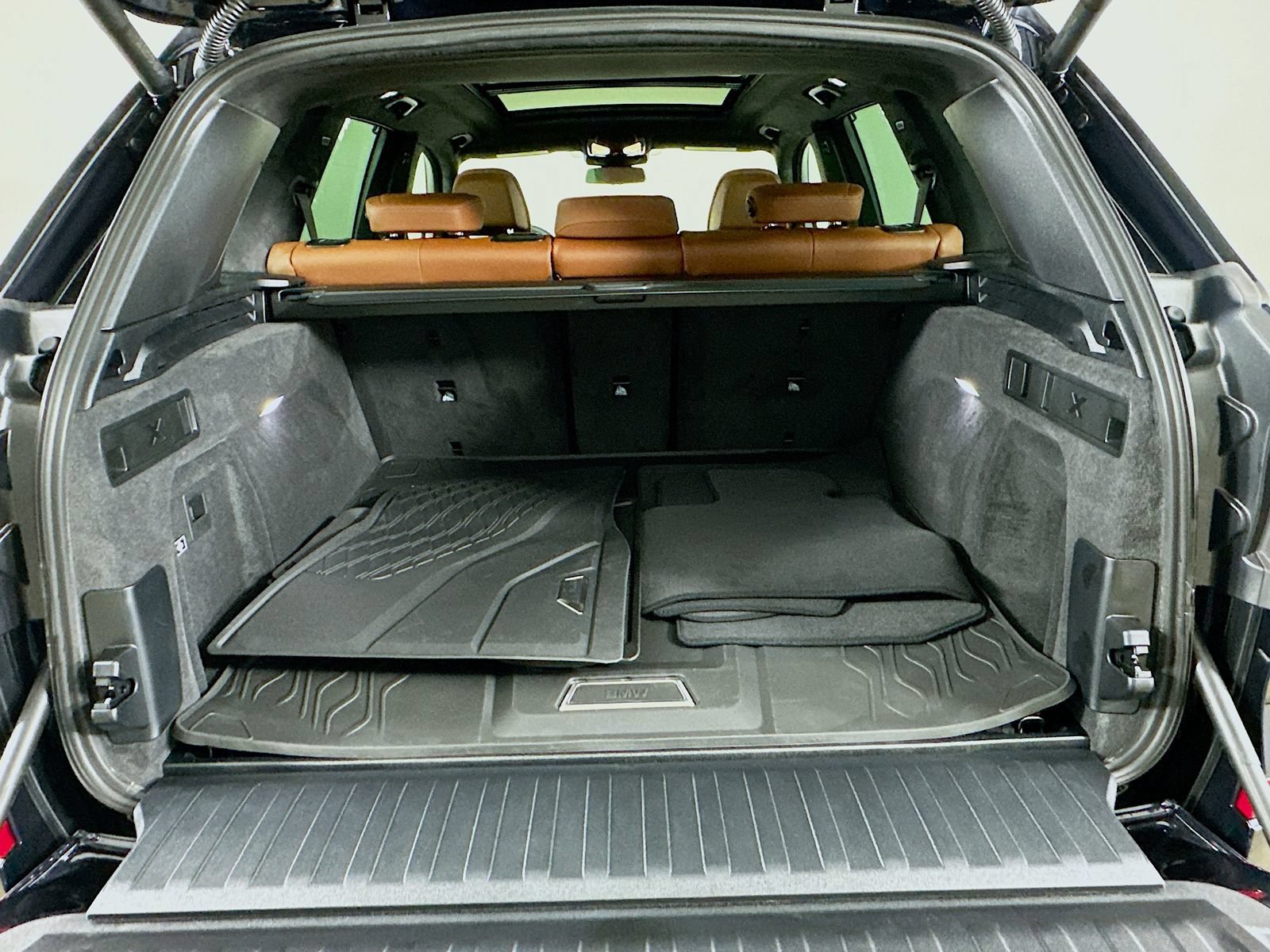 New 2026 BMW X5 M60i AWD/4WD image 38