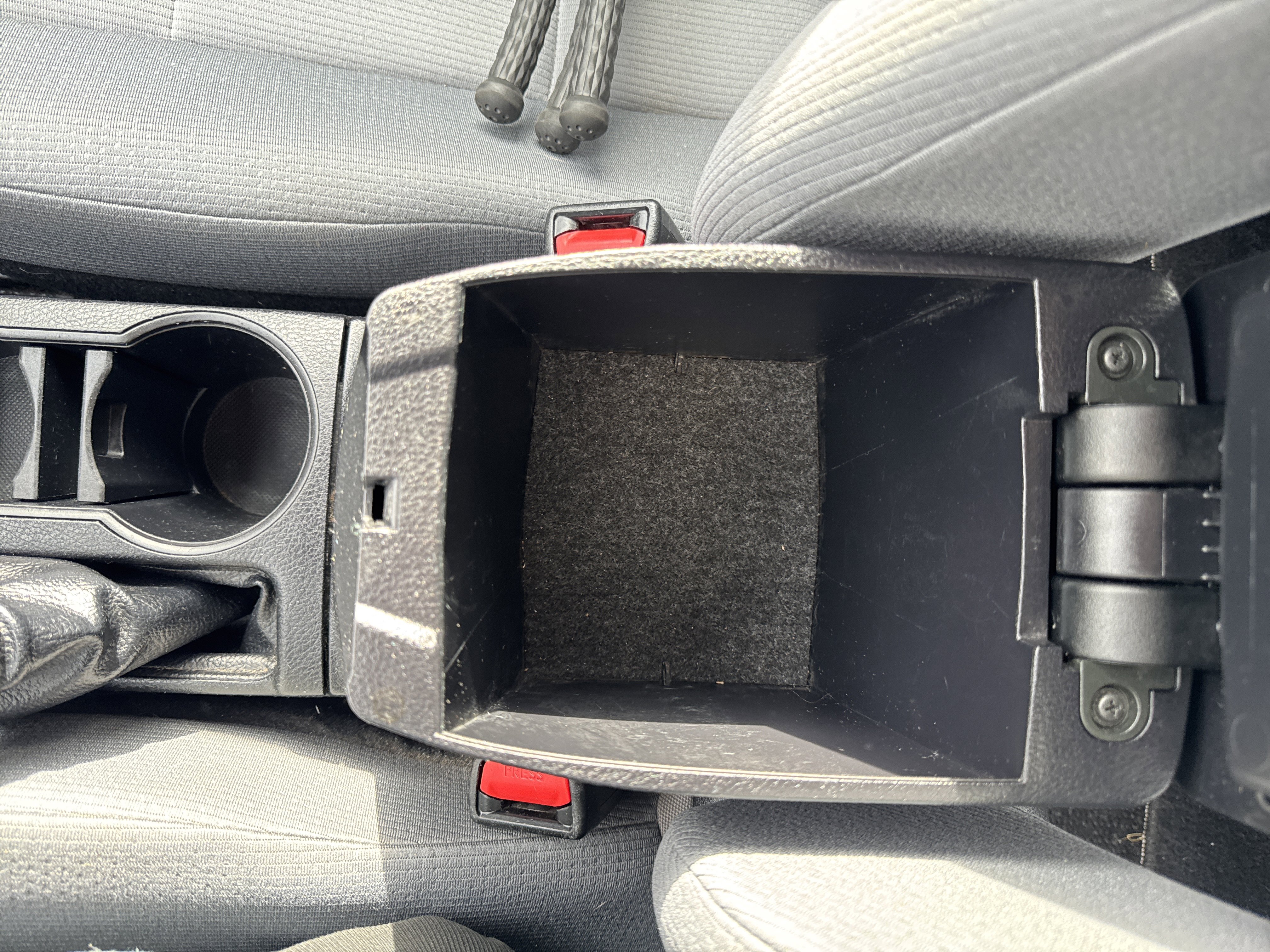 Used 2015 Toyota Corolla L FWD image 23