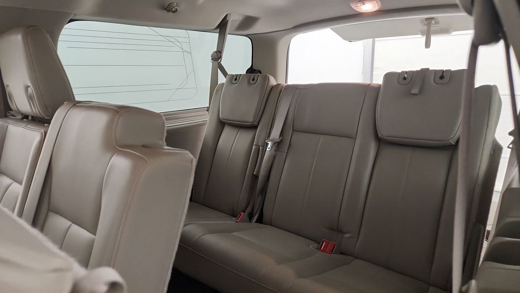 Used 2014 Ford Expedition EL Limited image 25