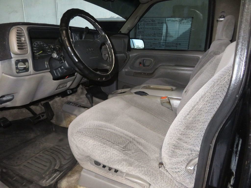 Used 1997 GMC Yukon 4WD 2-Door w/ Marketing Opt Pkg 2 image 20