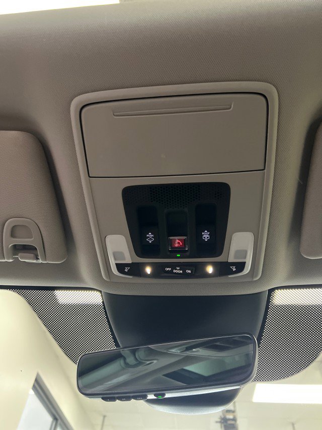 New 2026 Honda Pilot Touring image 23
