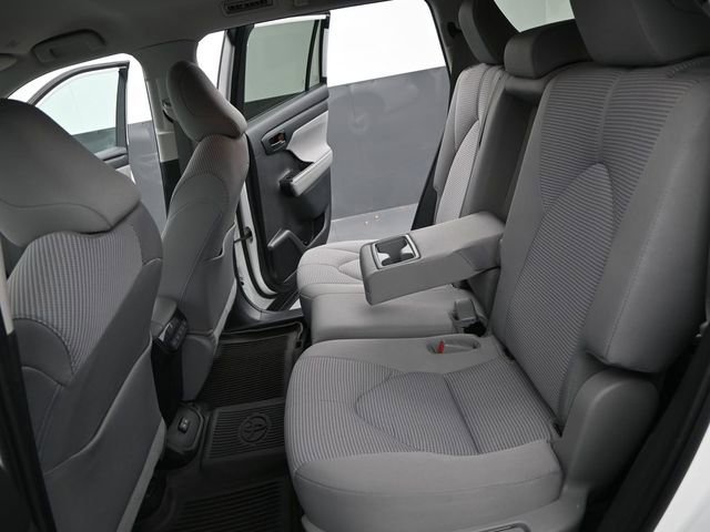 Used 2023 Toyota Highlander LE image 15