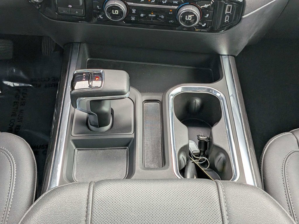 Used 2025 Chevrolet Silverado 1500 LTZ w/ LTZ Premium Package AWD/4WD image 18