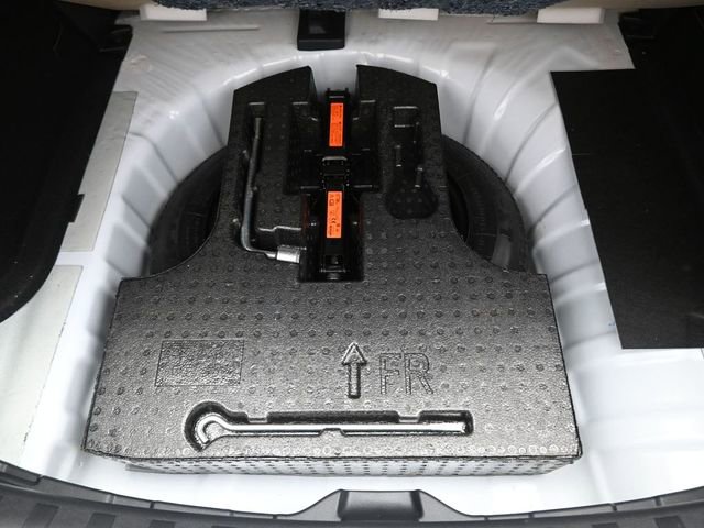 New 2025 Nissan Kicks Play S image 29