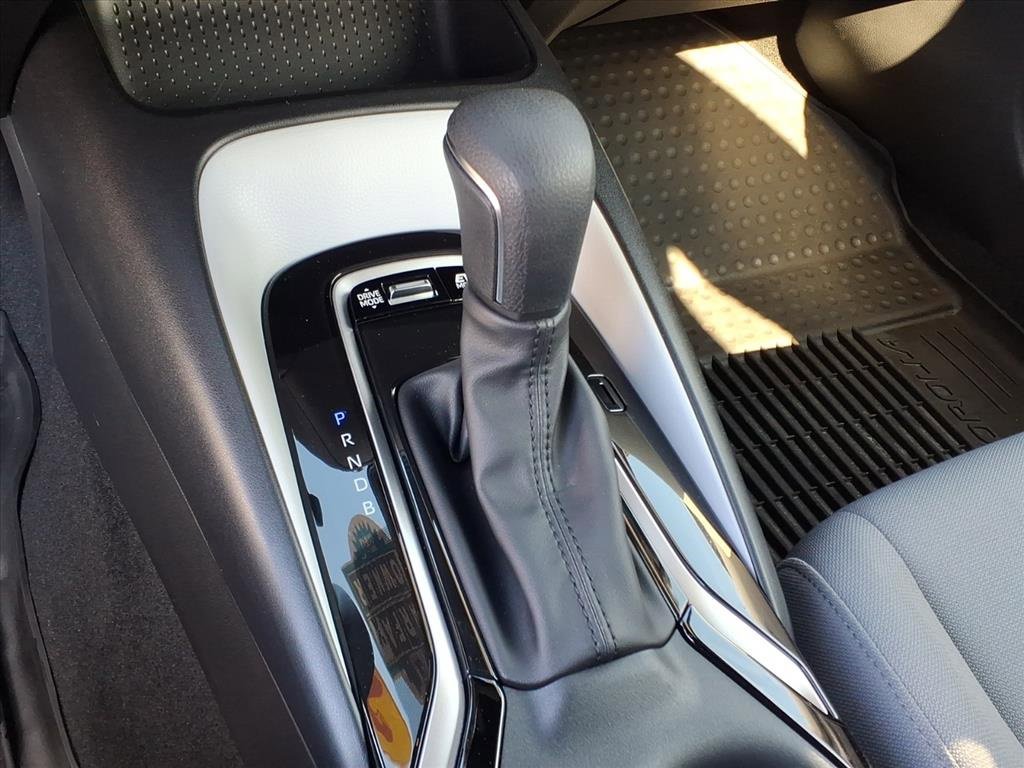 Certified 2024 Toyota Corolla SE image 13