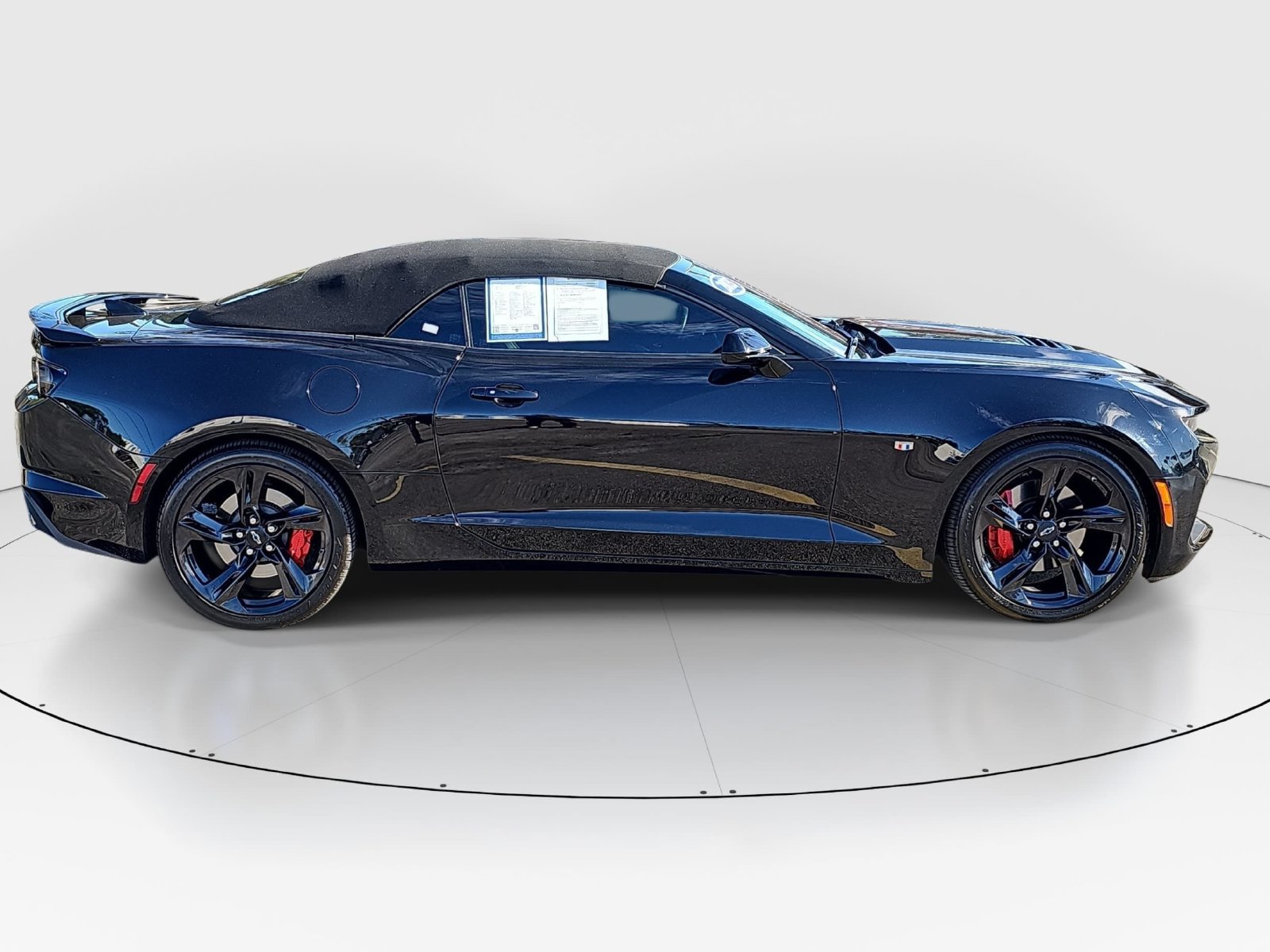 Used 2023 Chevrolet Camaro SS RWD image 4