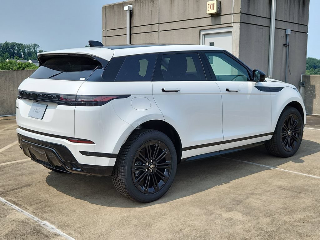 Used 2025 Land Rover Range Rover Evoque Dynamic SE AWD/4WD image 2