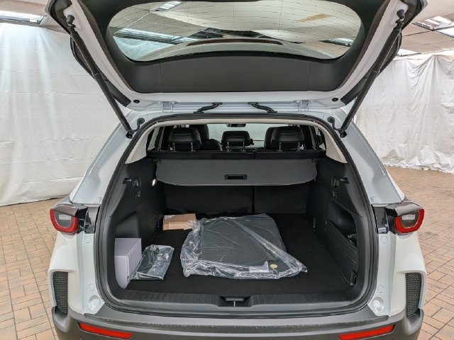New 2026 MAZDA CX-50 AWD 2.5 Hybrid w/ Cargo Package image 18
