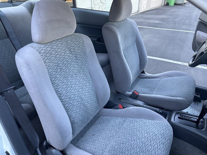 Used 2000 Honda Civic DX image 30