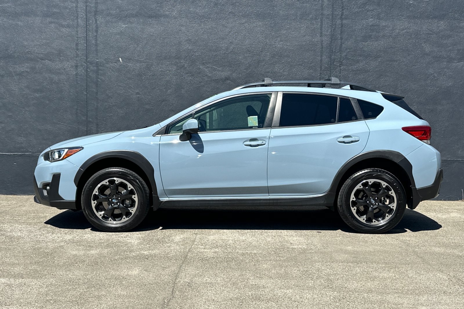 Used 2022 Subaru Crosstrek 2.0i Premium w/ Popular Package #3 AWD/4WD image 5