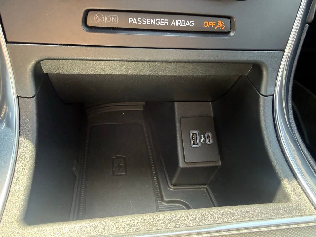 Used 2022 Ford Edge ST w/ Equipment Group 401A image 22