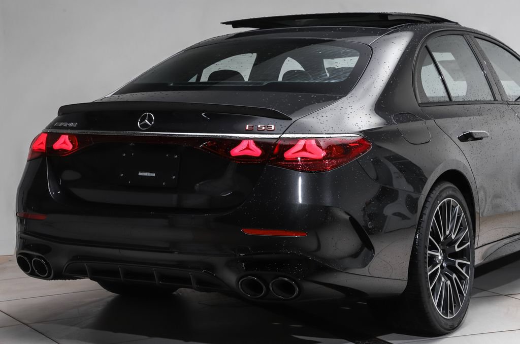 New 2026 Mercedes-Benz E 53 AMG e 4MATIC Sedan image 4