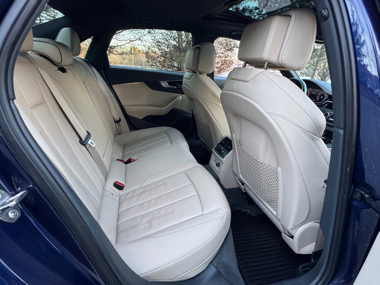 Used 2020 Audi A4 2.0T Premium Plus w/ Premium Plus Package image 17