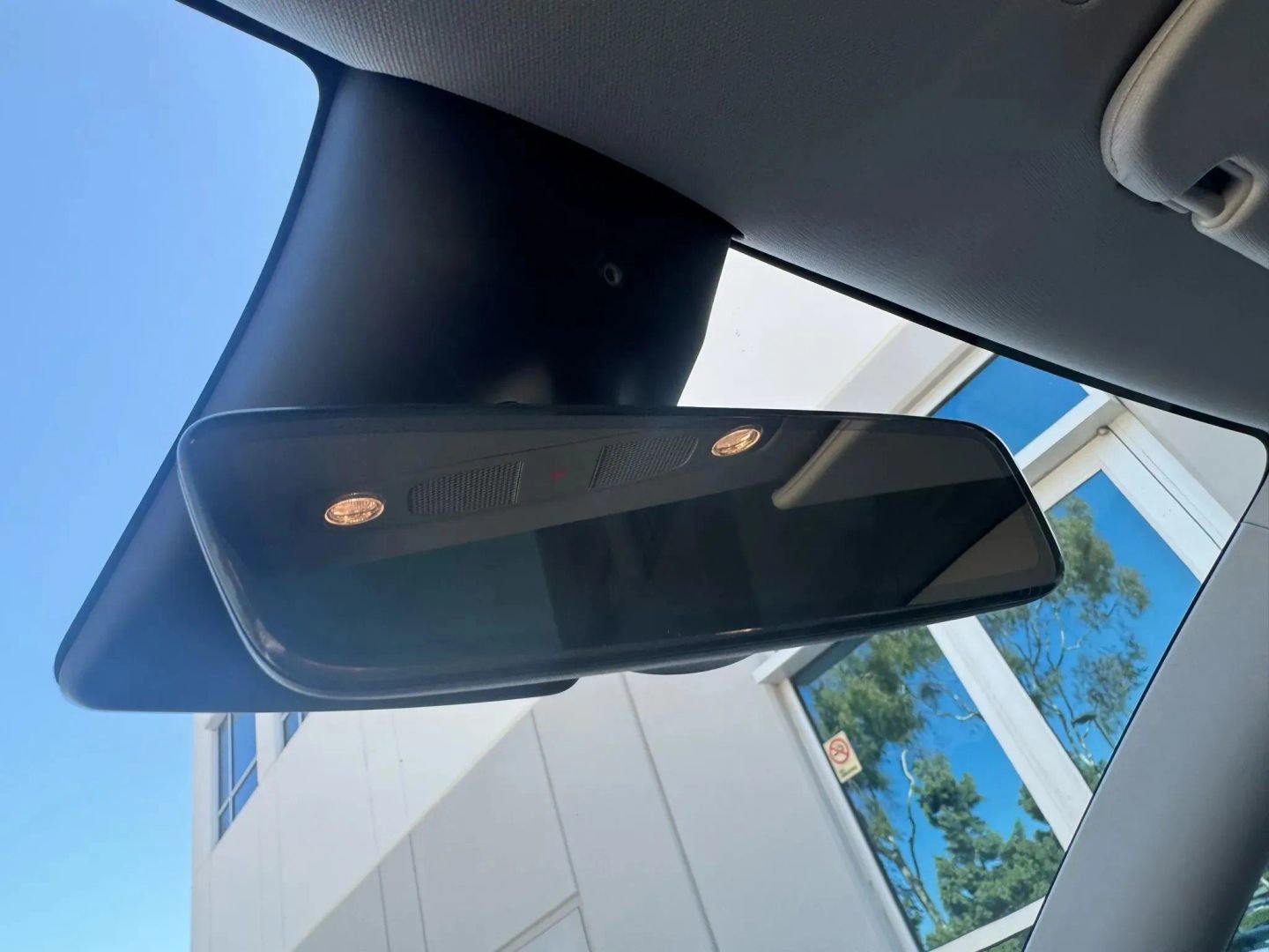 Used 2024 Tesla Model 3 Standard Range image 78