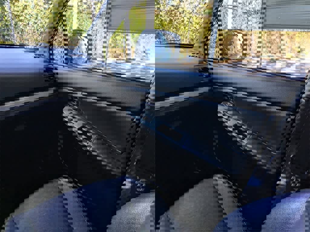 Used 2014 Subaru Crosstrek Touring w/ Popular Package #2 image 18