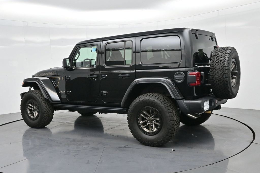 Used 2024 Jeep Wrangler Unlimited Rubicon 392 AWD/4WD image 28