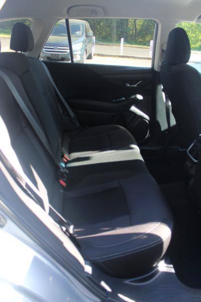 Used 2022 Subaru Outback Premium AWD/4WD image 11