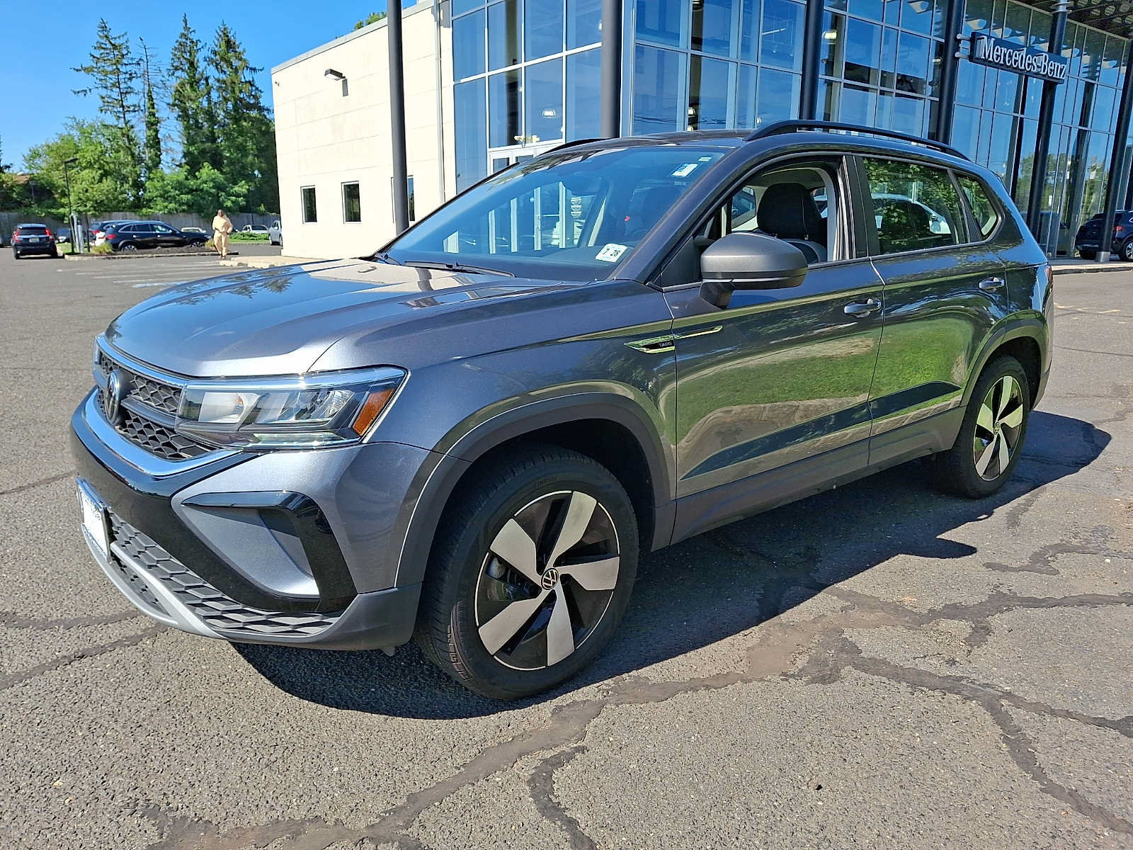 Used 2023 Volkswagen Taos S w/ Driver Assistance Package AWD/4WD image 3