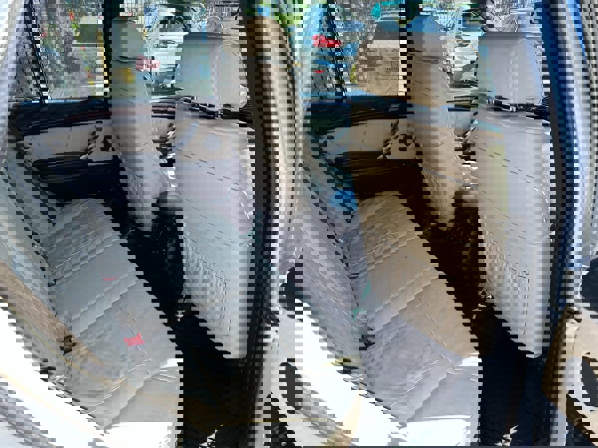 Used 2006 BMW X5 4.8is image 21