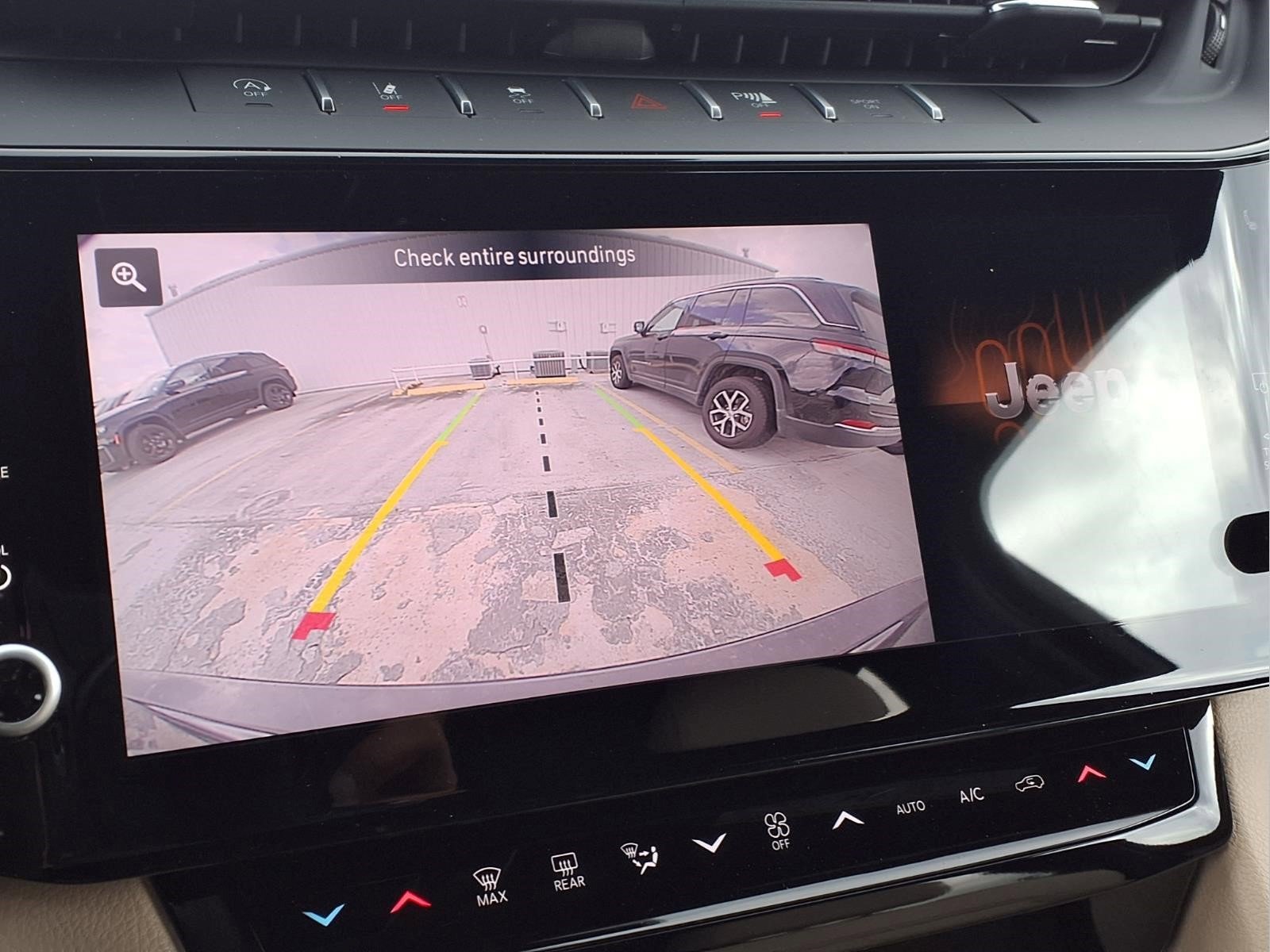 New 2026 Jeep Grand Cherokee Limited RWD image 14