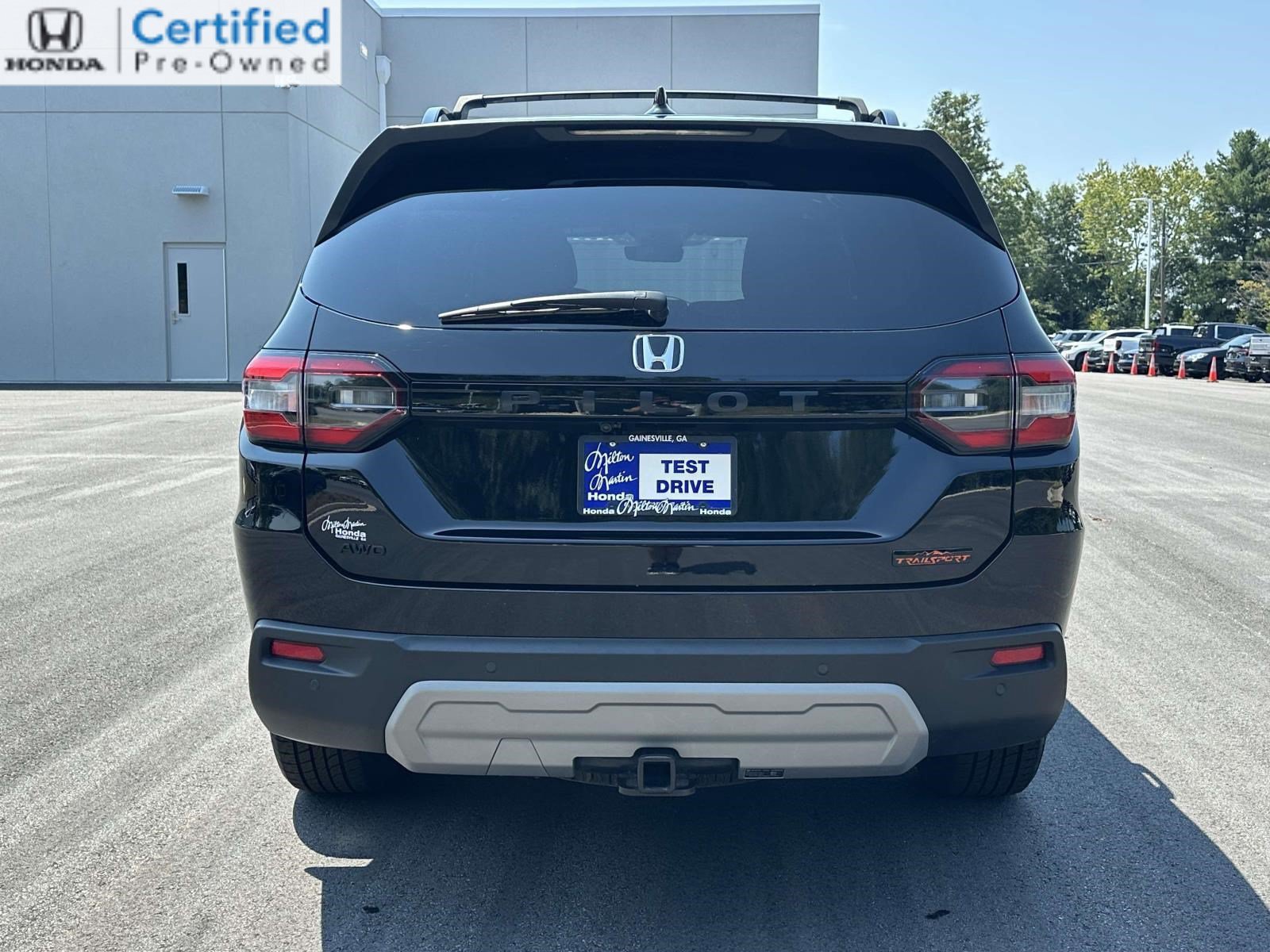 Certified 2025 Honda Pilot TrailSport image 26