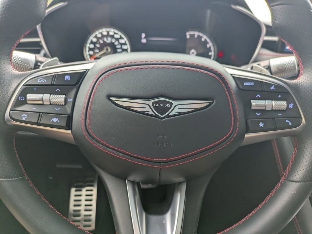 Used 2025 Genesis G70 3.3T Advanced w/ Sport Prestige Package RWD image 11